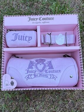 Juicy Couture "Her Majesty" Heritage Barrel Shoulder Bag Set Lilac Mist nwt